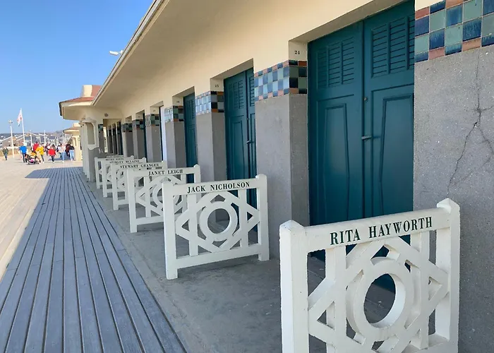 Aparthotel Goélia Le Castel Normand à Deauville